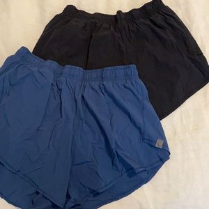 2 pairs oiselle flyout shorts